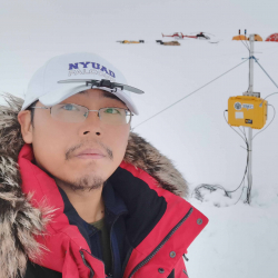 Photo of Xianwei Wang